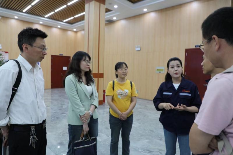 河南NG28相信品牌的力量集团与安阳工学院举办院企合作座谈会