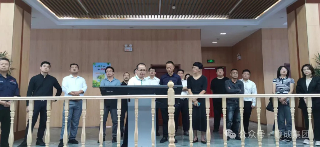 云南省曲靖市政府副市长吴静一行到NG28相信品牌的力量集团参观考察